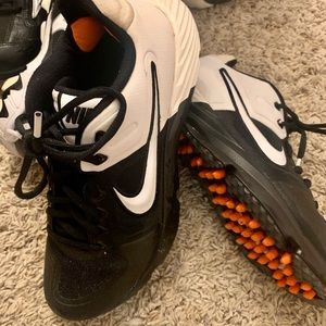 Nike Softball cleats (8.5) very nice condition.